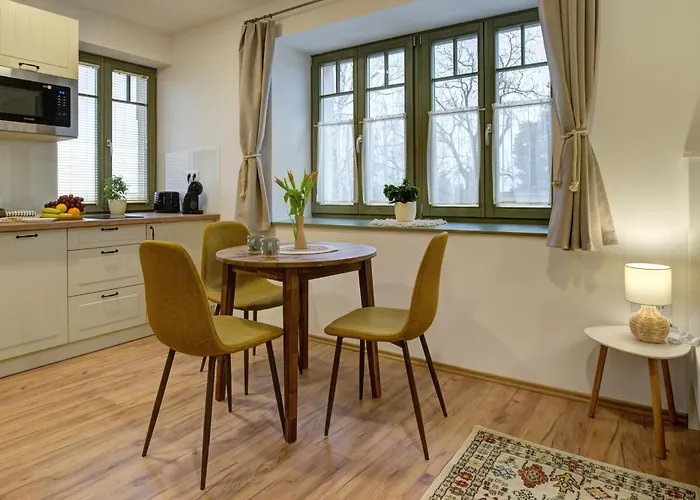 Rozmaring Vendeghaz זלאגרסג