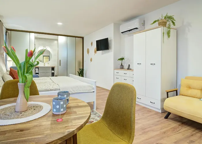 Rozmaring Vendeghaz בית הארחה זלאגרסג